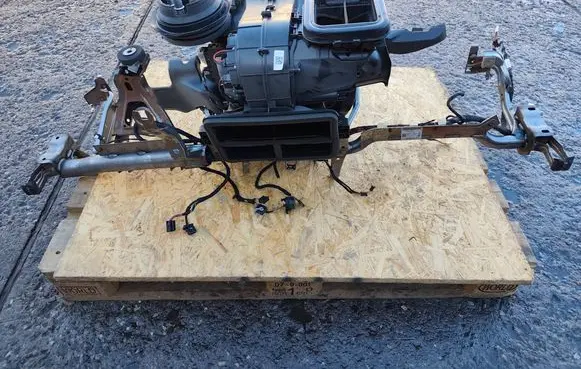 BMW X1 F48 F49 Interior heater climate box assembly 