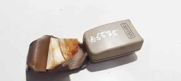 KIA Spectra Rear seatbelt buckle