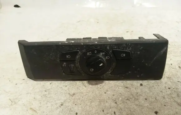BMW 5 E60 E61 Light switch 692525202 3328020100