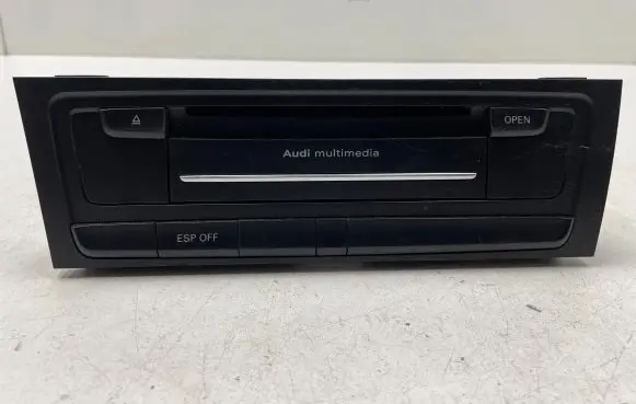 Audi A4 S4 B8 8K CD/DVD changer 8T1035670E 000F9F933CDC