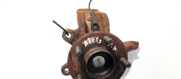 Ford Mondeo Mk III Front wheel hub
