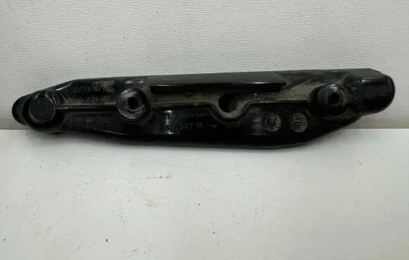 BMW 4 F32 F33 Front bumper mounting bracket 7294679