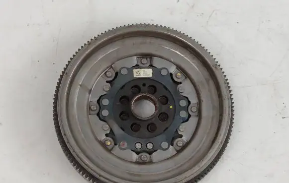 Audi A3 S3 8V Clutch set kit 06K105266P 0013853 051016