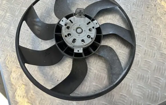 Ford Explorer Electric radiator cooling fan