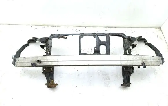 Mercedes-Benz CLS C219 Radiator support slam panel