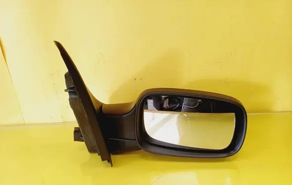 Front door electric wing mirror
