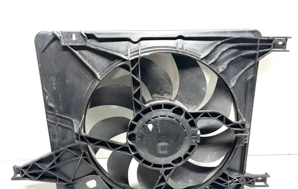 Nissan Qashqai Electric radiator cooling fan 