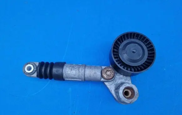 Alfa Romeo Brera Generator/alternator belt tensioner F23574402 23574402 55193357
