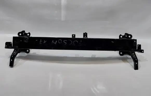 Hyundai Tucson TL Front bumper support beam