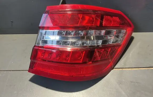 Mercedes-Benz E W212 Rear/tail lights 