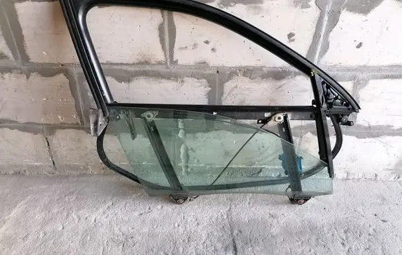 Audi A4 S4 B6 8E 8H Front window lifting mechanism without motor