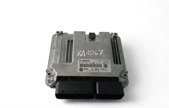 BMW 4 F32 F33 Engine control unit/module ECU 8582155 0281031285