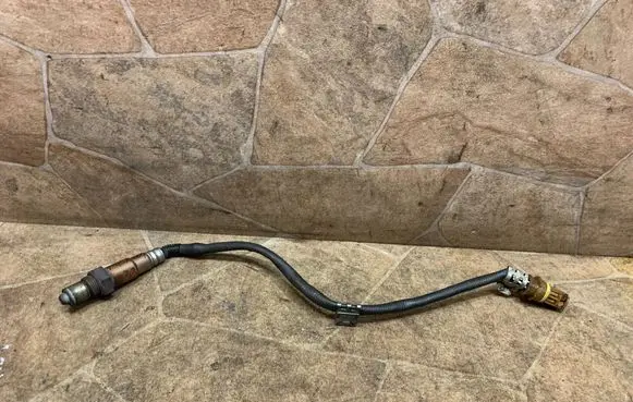 Mercedes-Benz SL R230 Lambda probe sensor 0015407617