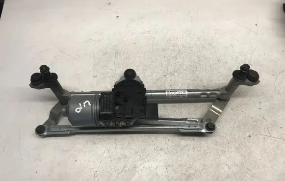 Volkswagen Up Front wiper linkage and motor 1S2955023C 3397021572 6R2955119A