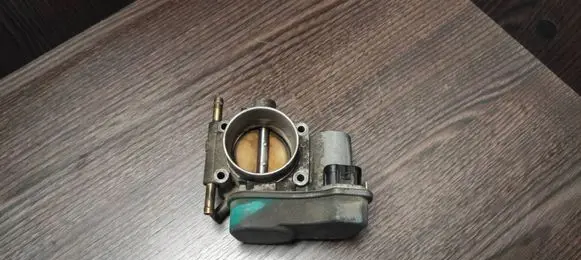 Opel Astra G Throttle valve 25177983