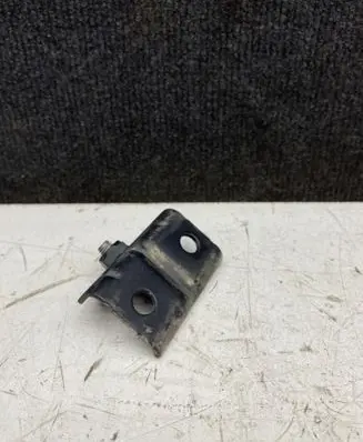 Mercedes-Benz Vito Viano W639 Lower shock absorber bracket 