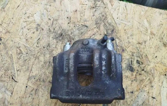 BMW 3 E36 Front brake caliper 54-12 702