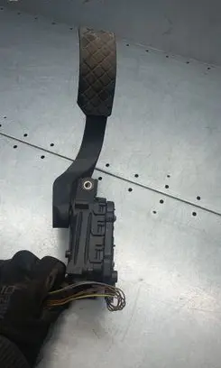 Audi A4 S4 B5 8D Accelerator pedal position sensor 