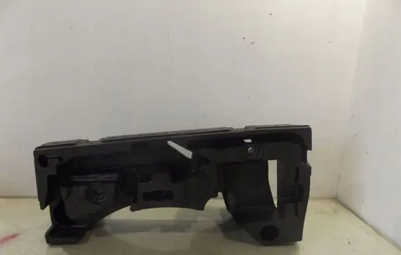 Volkswagen PASSAT B6 Spare wheel section trim 