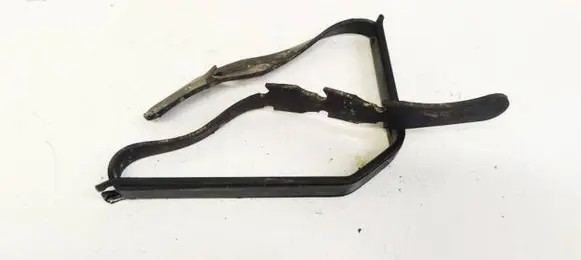 Volkswagen Golf IV Battery bracket 