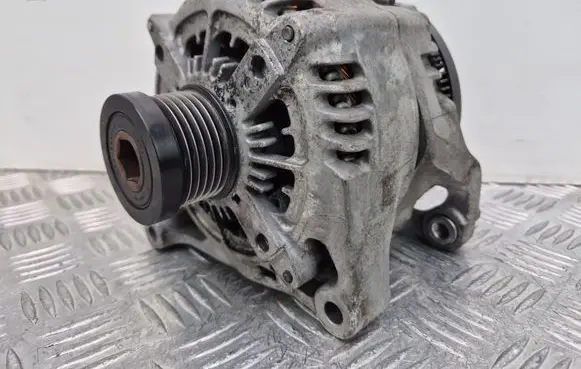 BMW X3 F25 Generator/alternator 7605478