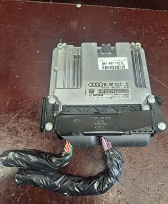 Audi A4 S4 B8 8K Engine control unit/module 8K1907115D 8K1907115 0261201961