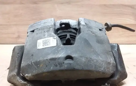 Audi A6 S6 C7 4G Front brake caliper