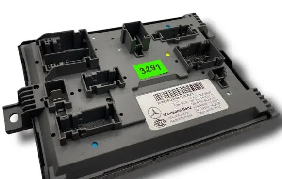 Mercedes-Benz E W213 Central body control module A3291 A2139009829