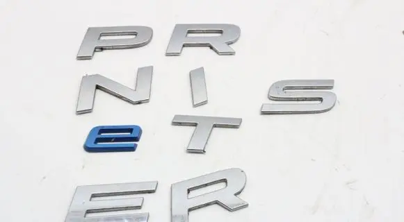 Mercedes-Benz Sprinter W907 W910 Manufacturer badge logo/emblem A9108170600