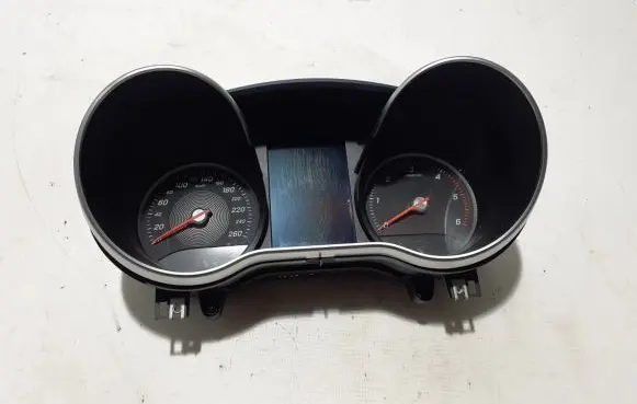 Mercedes-Benz Vito Viano W447 Speedometer (instrument cluster) A4479001106