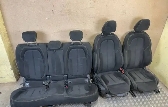 BMW X2 F39 Seat set 