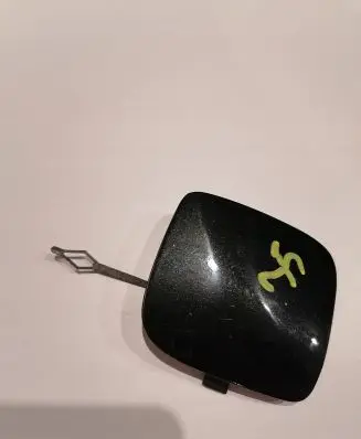 BMW 1 F20 F21 Front tow hook cap/cover 51117371725
