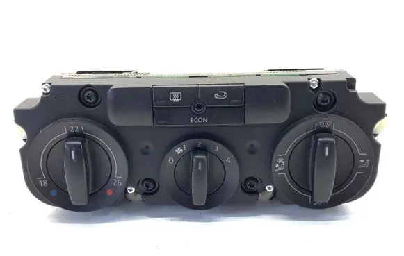 Volkswagen Golf V Interior fan control switch 