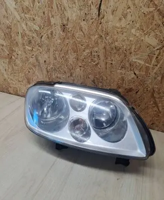 Volkswagen Touran I Headlight/headlamp 0301205202 1T0941006F