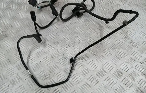 Peugeot Expert AdBlue supply pipe 9807495180