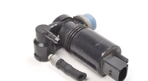 Volvo XC90 Windscreen/windshield washer pump 1037554001