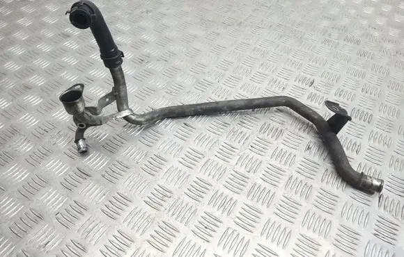 Land Rover Discovery 3 - LR3 Engine coolant pipe/hose 7H2Q6720CA