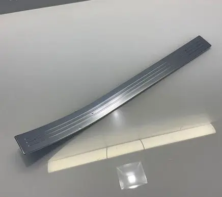 Mercedes-Benz S W221 Side skirt rear trim A2216800735 2216800735