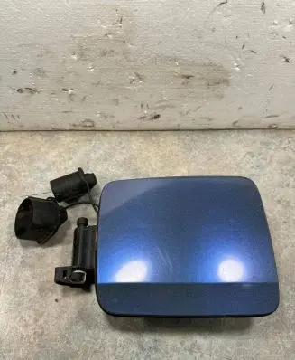 BMW i3 Fuel tank cap trim 7335767 7376190 51177376190