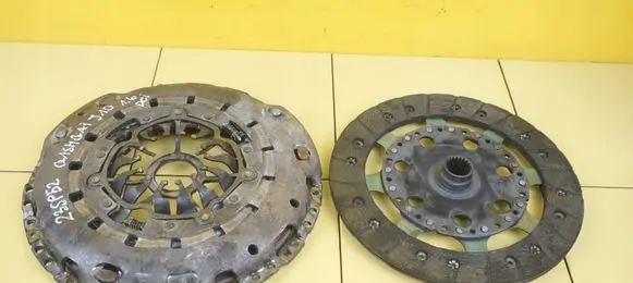 Nissan Qashqai Clutch set kit 324065310 R9M405 SPRZEGLO
