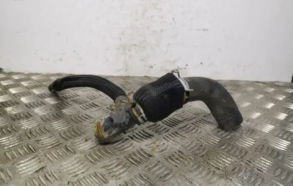 Jeep Grand Cherokee Engine coolant pipe/hose
