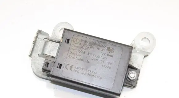 Mercedes-Benz E A207 Video control module A2079057501