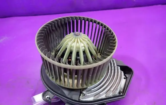 Skoda Superb B5 (3U) Heater fan/blower 