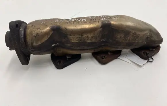 Audi A4 S4 B7 8E 8H Exhaust manifold 059253033L