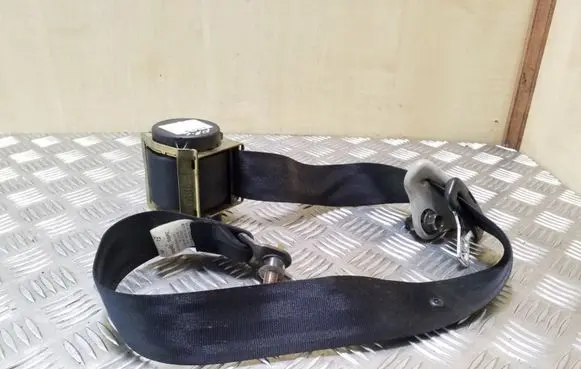 Mazda 3 I Front seatbelt 603157100