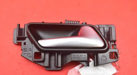 Opel Mokka Front door interior handle 98201552VV