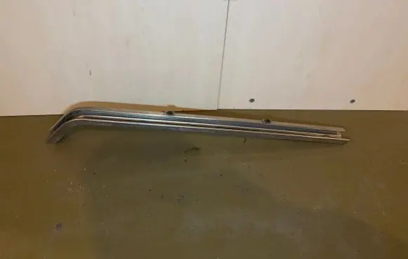Volkswagen Caddy Sliding door middle roller runner 2K3843871