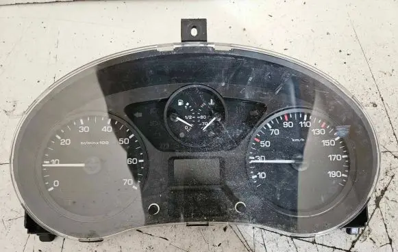 Citroen Berlingo Speedometer (instrument cluster) 555001310104