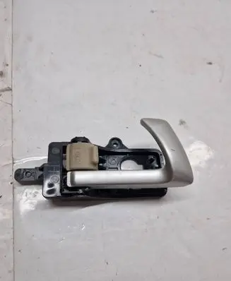 Rear door interior handle