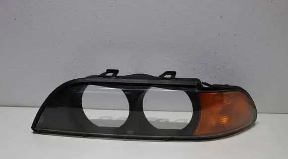 BMW 5 E39 Headlight lense 